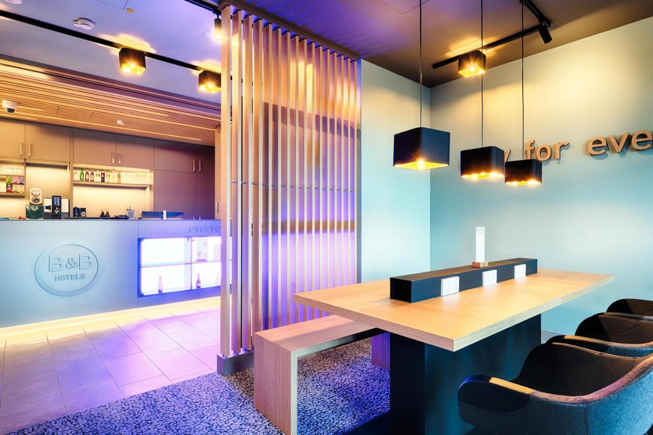 B&B Hotel Nuernberg-West Экстерьер фото