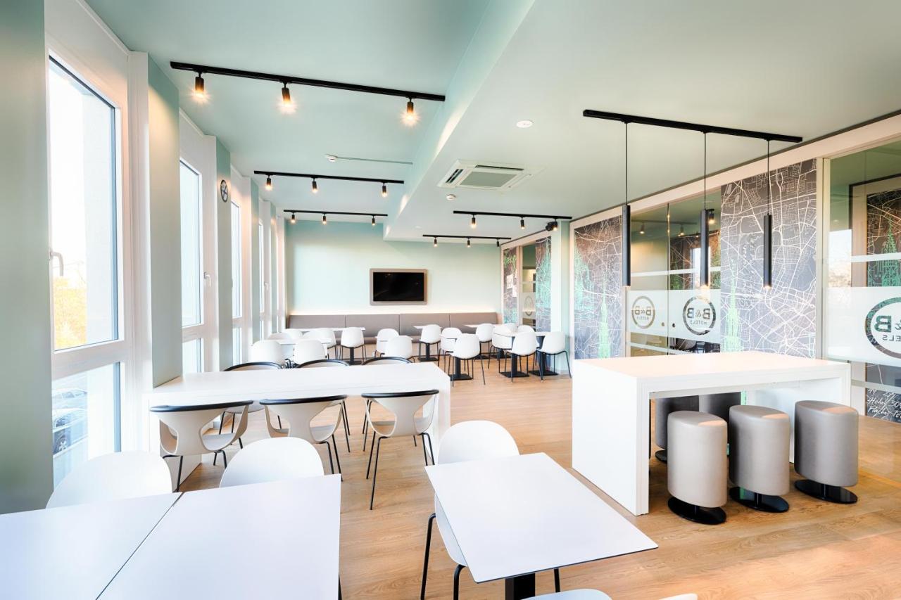 B&B Hotel Nuernberg-West Экстерьер фото